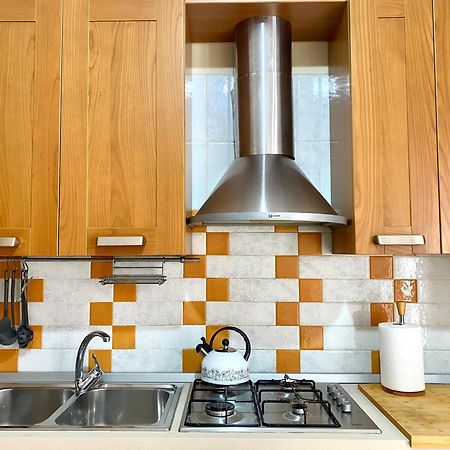 A Casa Di Don Peppino Apartment Salerno Ngoại thất bức ảnh