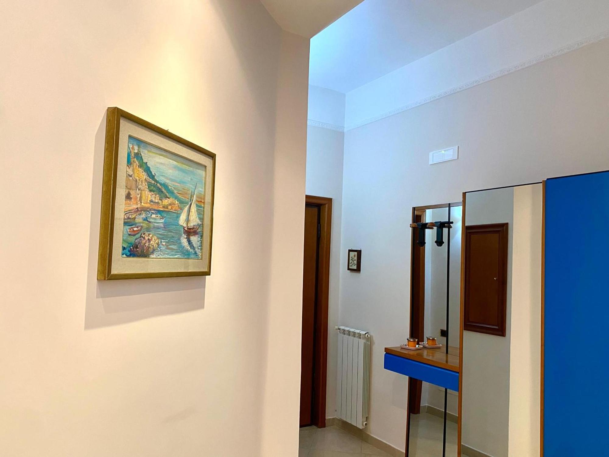 A Casa Di Don Peppino Apartment Salerno Ngoại thất bức ảnh